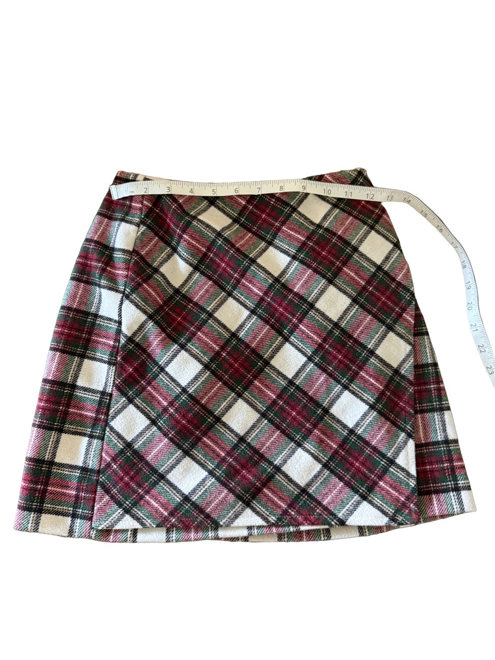 Hollister Plaid Red and Green Holiday Mini Skort